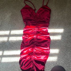 Dress red